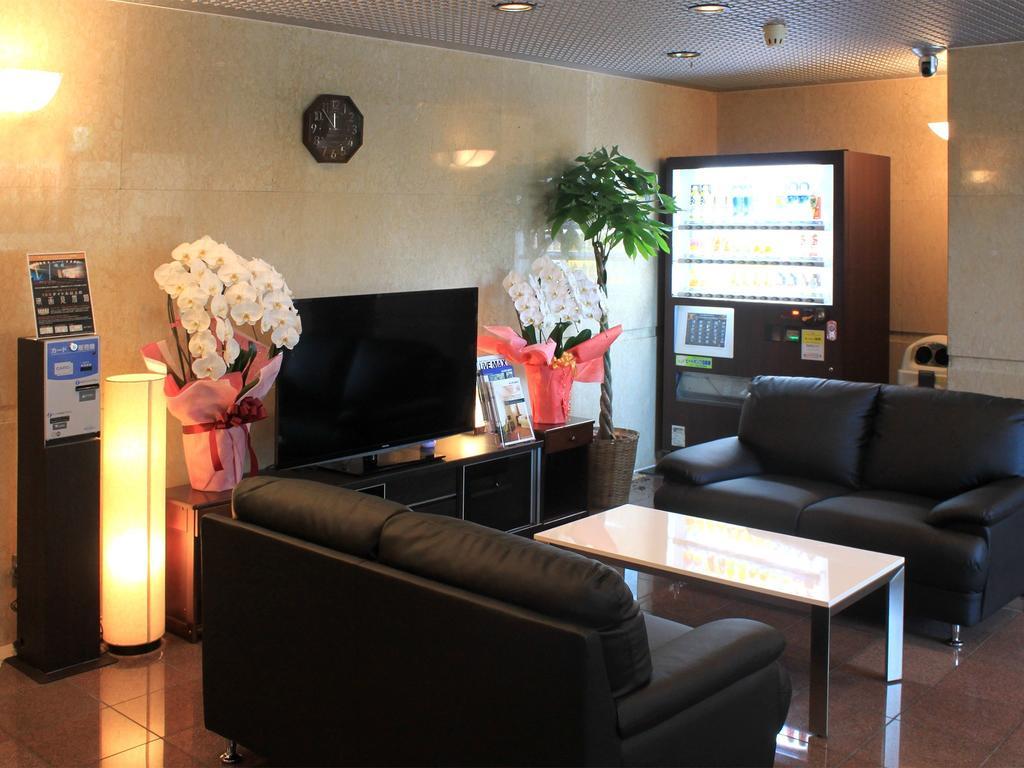 Hotel Livemax Budget Tokyo Hamura Ekimae Kültér fotó